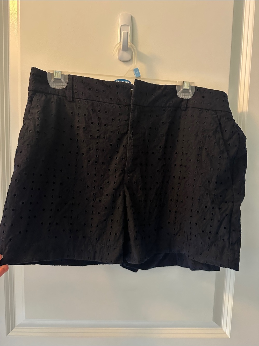 Banana Republic Eyelet Women’s Shorts - Classic Summer Style